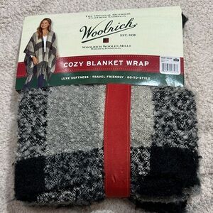 Woolrich Cozy Blanket Wrap,New
